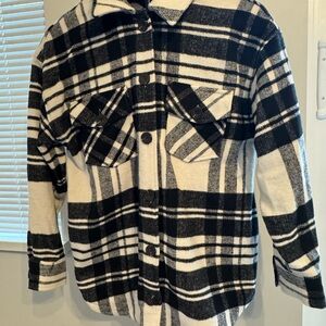 Dex Plaid Shacket – Black & White – Size S